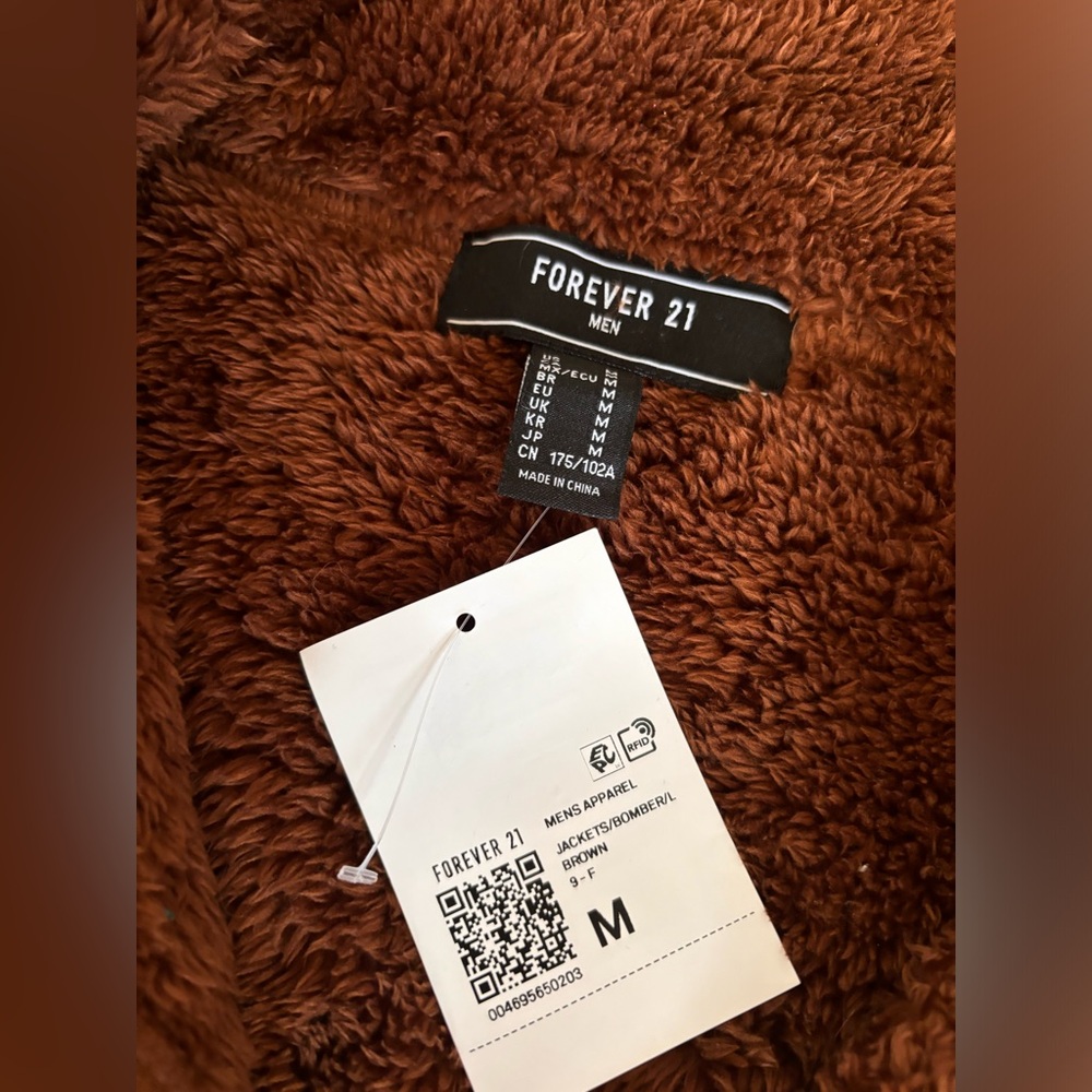 NWT Forever 21 Brown fuzzy pullover size Med - Picture 2 of 3